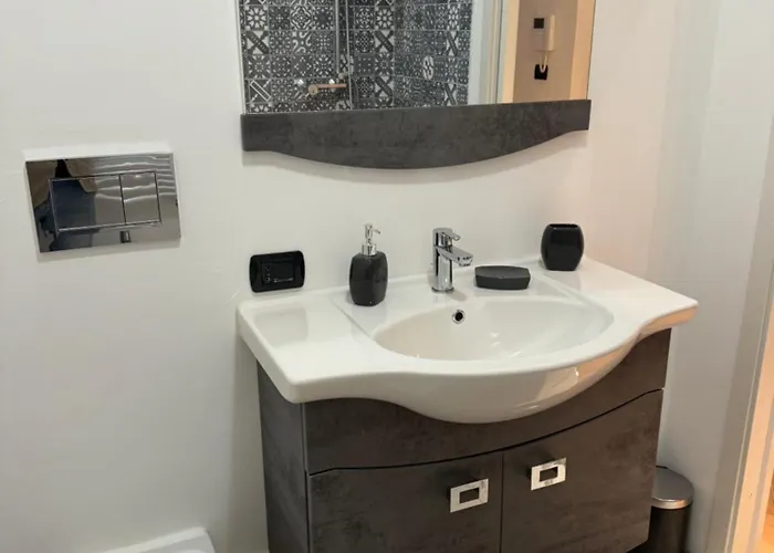 Db Art House Apartment